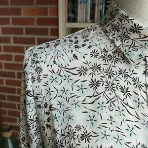 Banana Republic Button Up Blouse